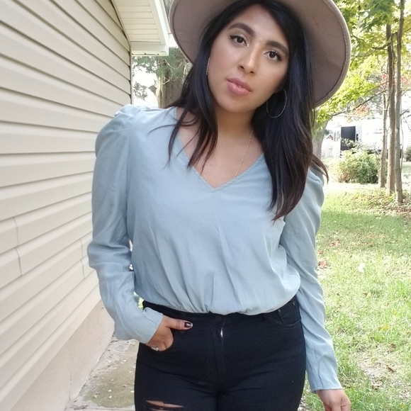 LE SAGE GREEN PUFF SLEEVE PLEATED TOP - Picture 8 of 16